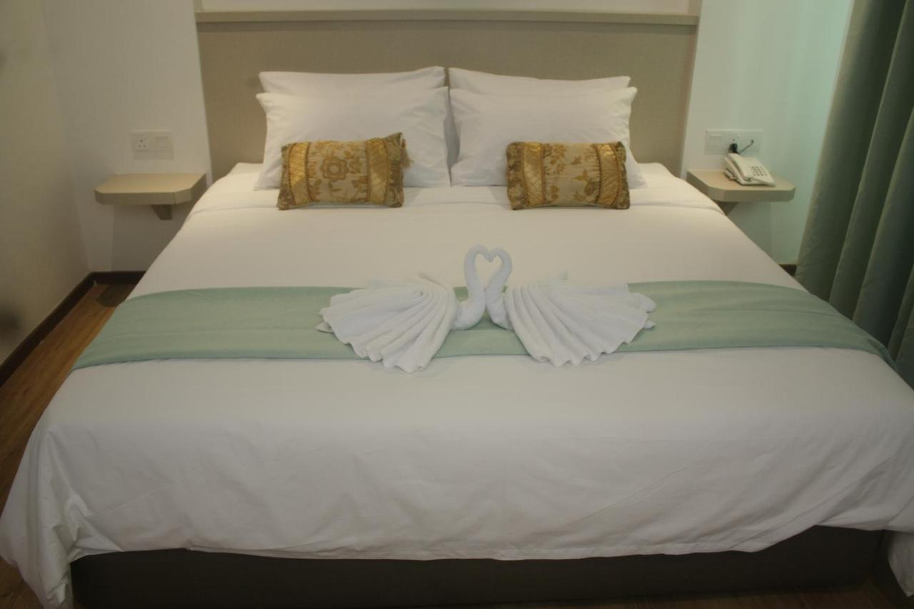 Citi Hotel Miri Extérieur photo