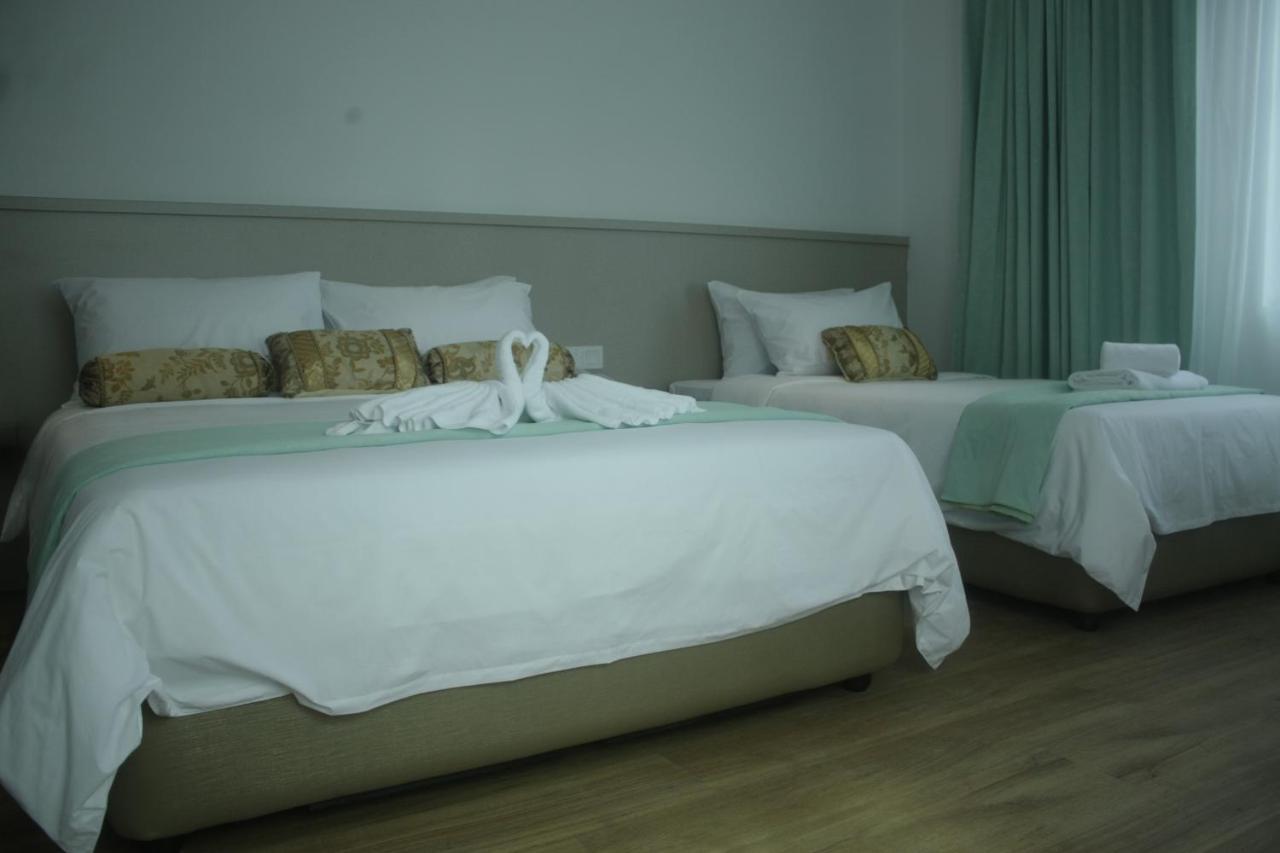 Citi Hotel Miri Extérieur photo